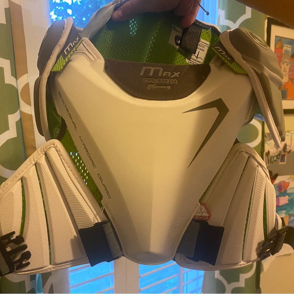 Lacrosse Maverick EKG Chest Protector